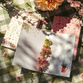 Load image into Gallery viewer, Wenskaartenset met enveloppen | Colourful Blossom
