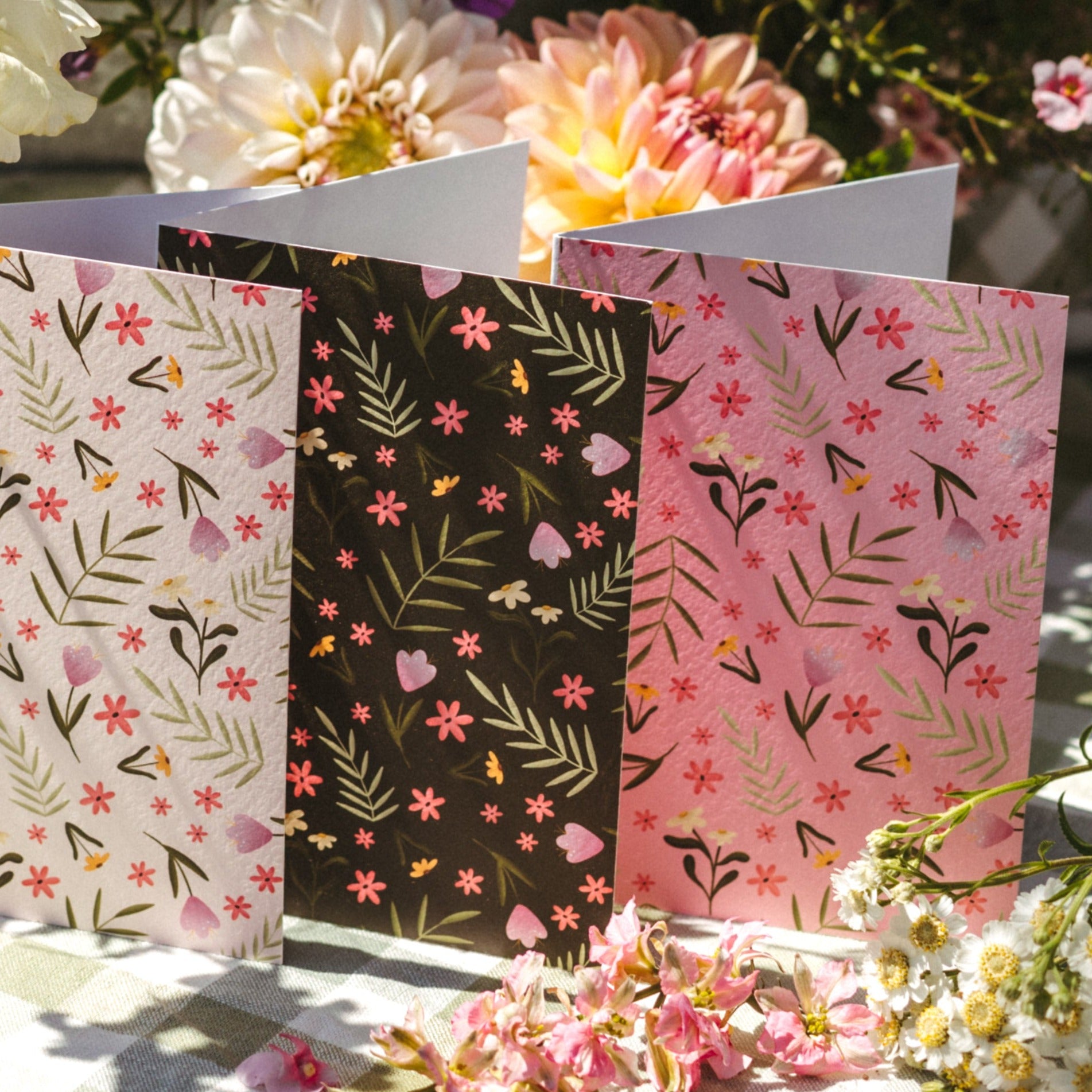 Wenskaart met envelop | Colourful Blossom Roze